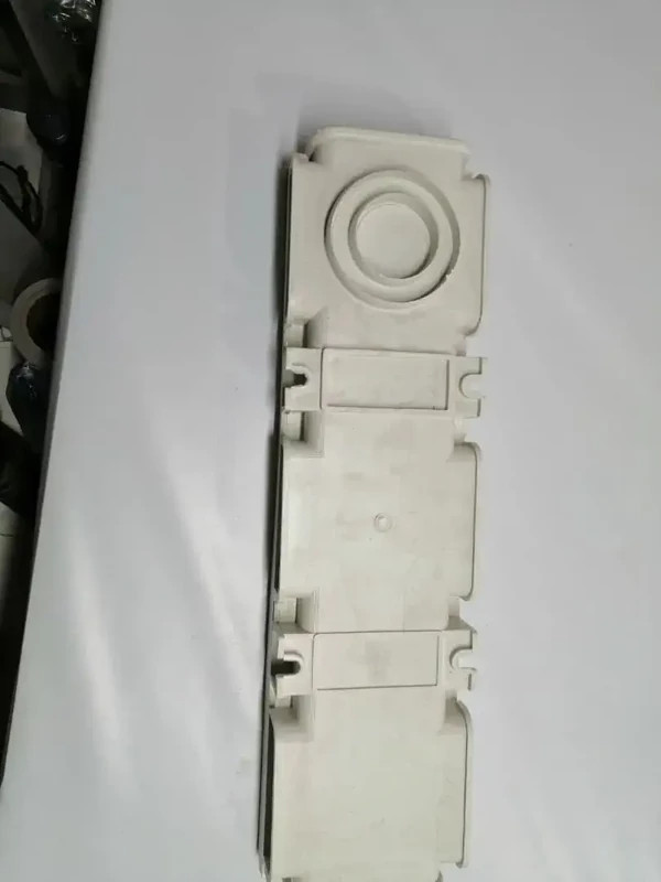 گاتر دور استخر با عرض