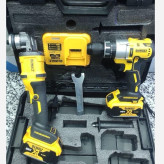 کیت دریل و مینی فرز شارژی(براشلس) دیوالت 88 ولت مدل DW-88CA