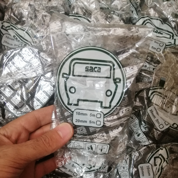 چسب دوطرفه ساکا 2 سانتی طول 5 متر فومی
