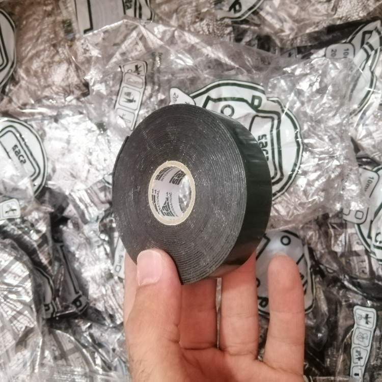 چسب دوطرفه ساکا 2 سانتی طول 5 متر فومی
