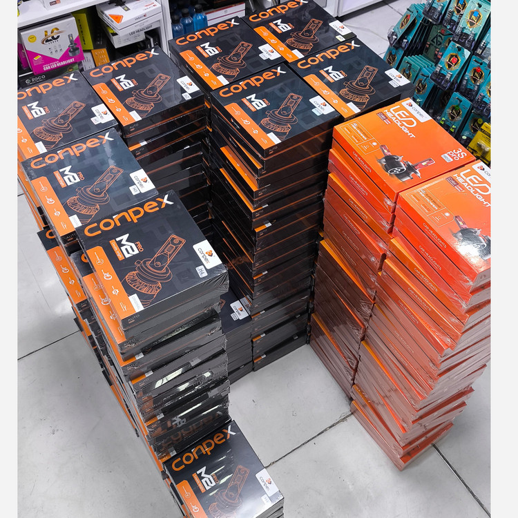 هدلایت M8 Pro (ام 8 پرو) کانپکس اورجینال بسته دوعددی گارانتی اصالت (پس کرایه)
