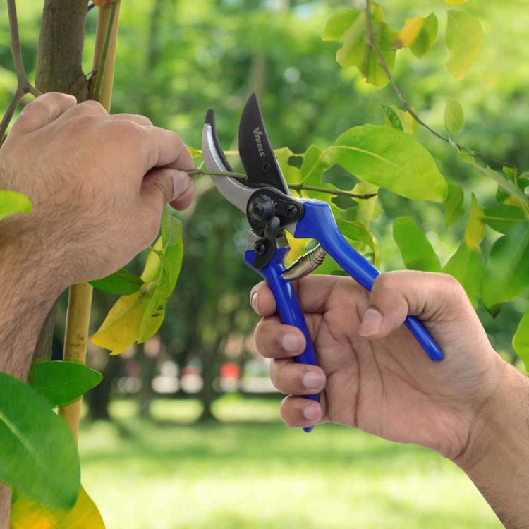 قیچی باغبانی وی تولز مدل VT2191 سایز 8.4 اینچ