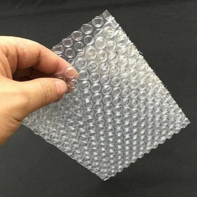 نایلون حباب دار ضربه گیر مدل پاکتی 20*25 بسته 100 عددی