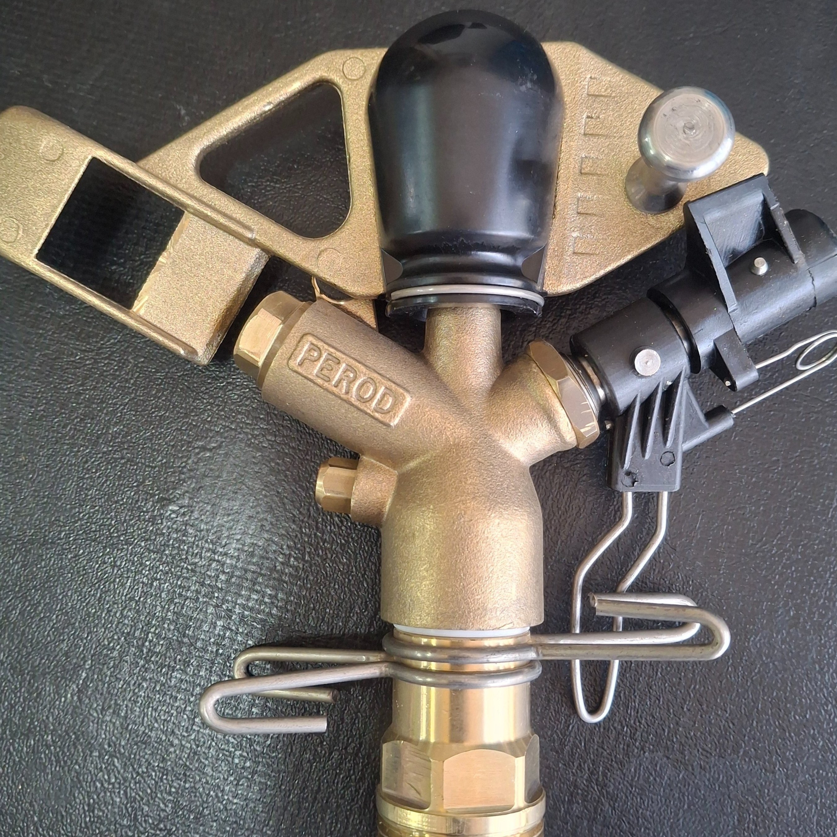 آبپاش پروت تنظیمی PEROD