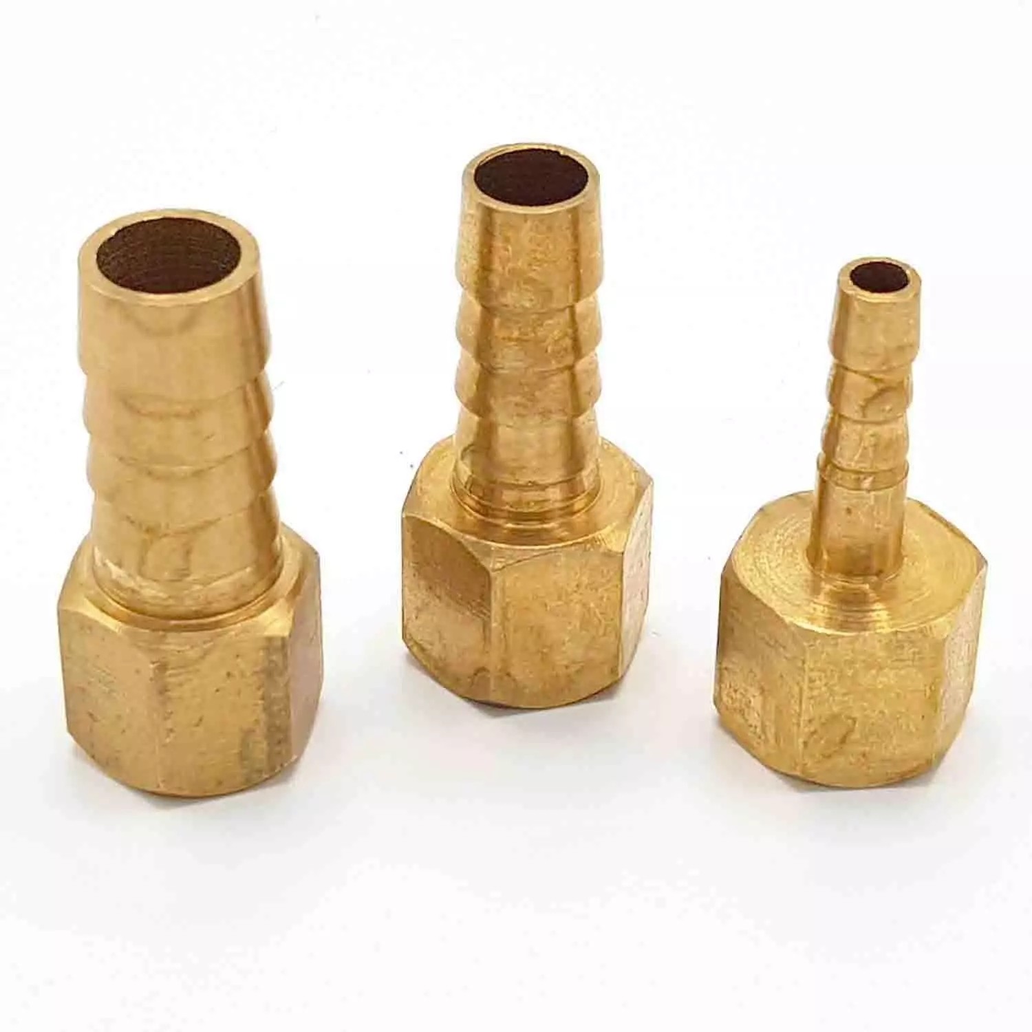 سر شیلنگی تو دنده 1/4 به 6 برنجی